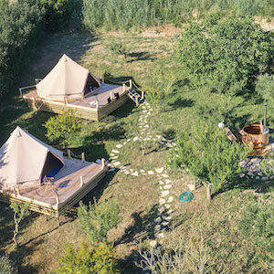 glamping far end surf house